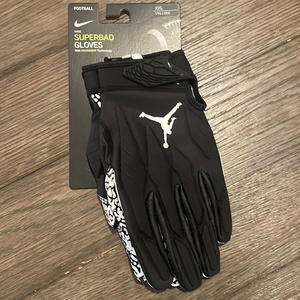 Nike Football Superbad Gloves